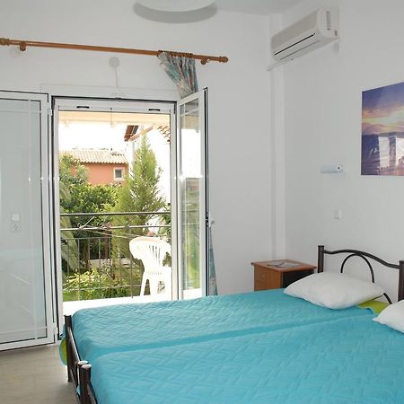 Apollo Hotel Kávos Екстериор снимка