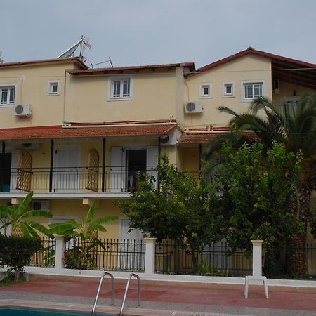 Apollo Hotel Kávos Екстериор снимка