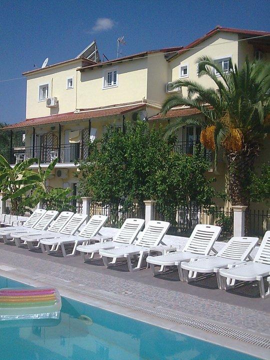 Apollo Hotel Kávos Екстериор снимка