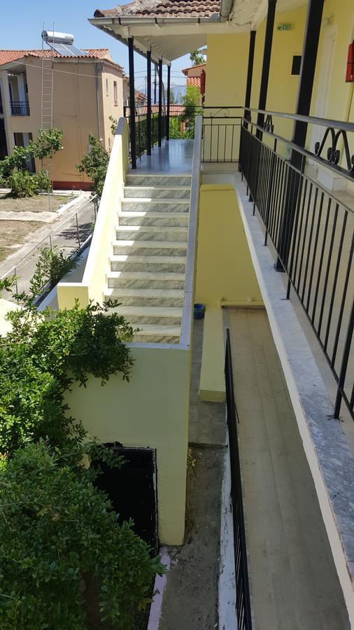Apollo Hotel Kávos Екстериор снимка