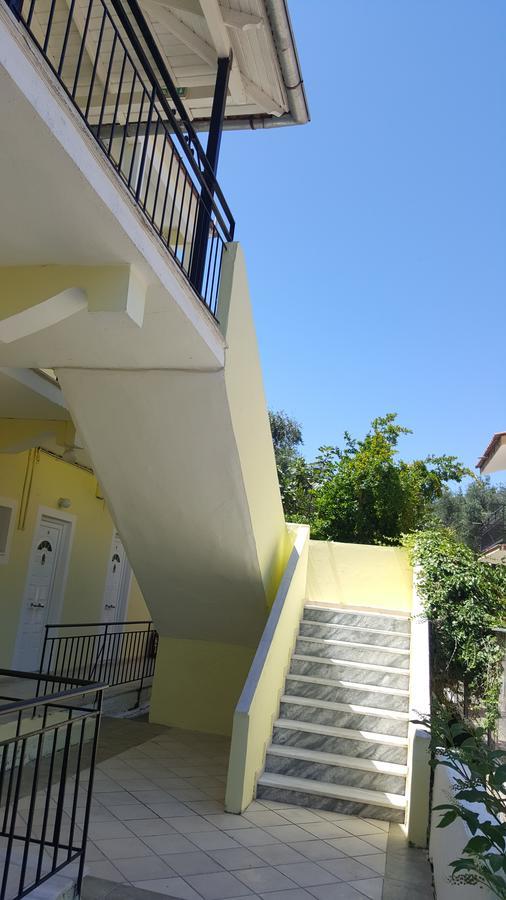 Apollo Hotel Kávos Екстериор снимка