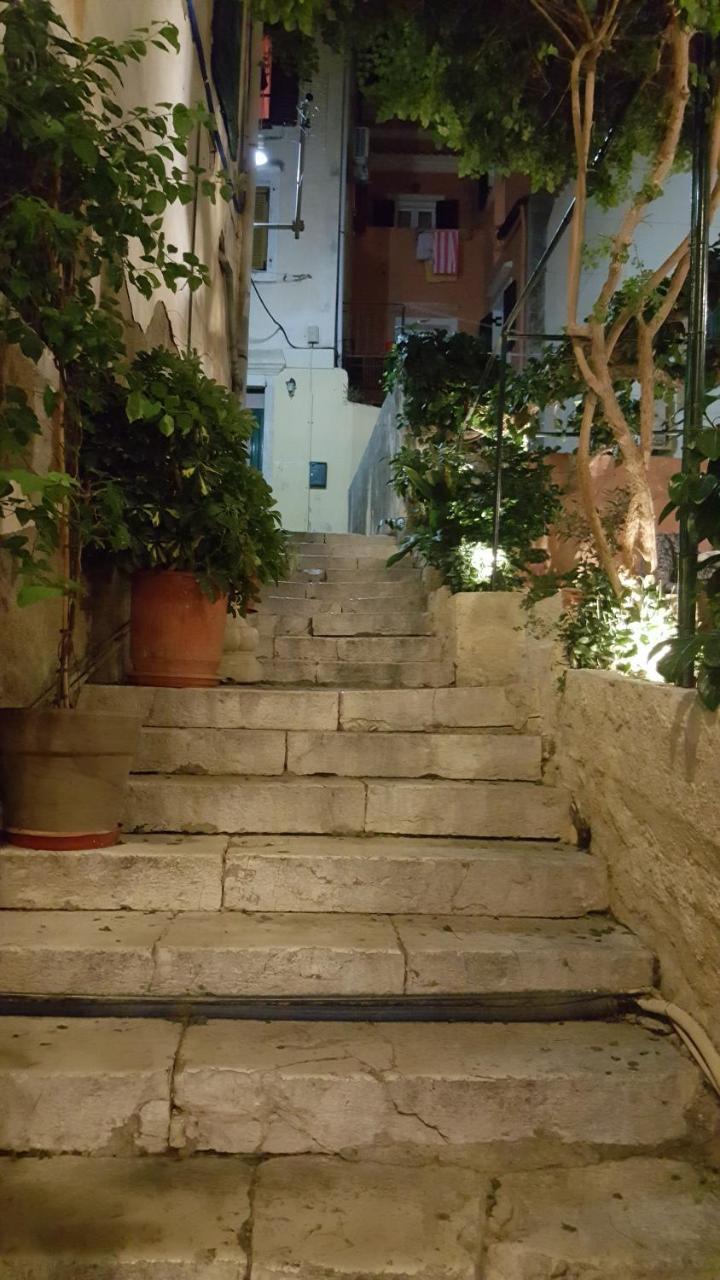 Apollo Hotel Kávos Екстериор снимка